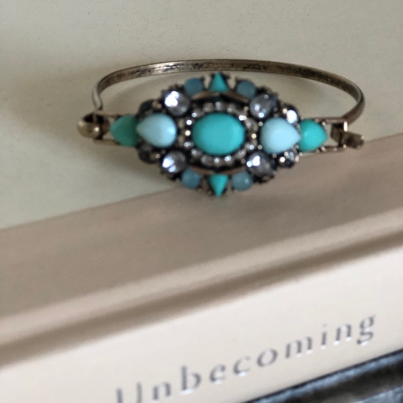 Turquoise & Clear Stone Vintage-Look Bracelet - Picture 6 of 6